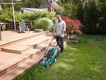 Bosch DIY Rasenmäher Rotak 40, Grasfangbox 50 l (1700 W, Ergoflex-System, Schnittbreite 40 cm, Schnitthöhe 20-70 mm) - 