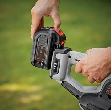 Black+Decker 54 V, 1.5 Ah Akku-Heckenschere mit Powercommand Antiblockierfunktion, 60 cm Schwertlänge, 19 mm Schnittstärke - inklusiv DualVolt Akku und Schnell-Ladegerät, 1 Stück, GTC5455PC - 