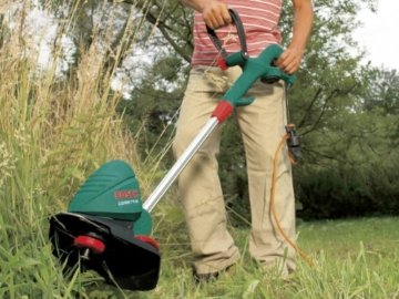 Bosch ART 26 Combitrim Rasentrimmer + Extrastarker Faden 26 cm - 6 Stück (450 W, 