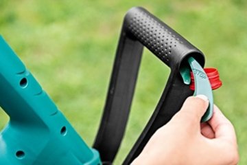 Bosch DIY Akku-Rasentrimmer ART 23-10,8 LI, Akku, Ladegerät, Messer, Pflanzenschutzbügel, Karton (10,8 V, 2,0 Ah, Schnittkreisdurchmesser 23 cm) - 