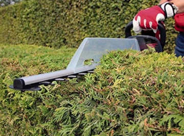 Einhell Elektro Heckenschere GE-EH 6560 (650 W, 600 mm Schnittlänge, 30 mm Zahnabstand, Schnittgutsammler, Kabelzugentlastung) - 