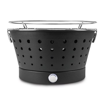 Rauchfreier Holzkohlegrill Hugo mit Aktivbelüftung von Springlane Kitchen tragbarer Edelstahl Tischgrill / Balkongrill in anthrazit mit Schnellstart-System und batteriebetriebenem Lüfter inkl. -