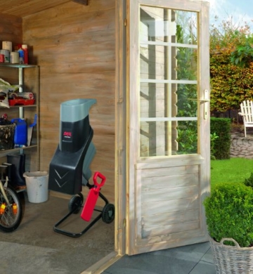 Skil Häcksler Urban Series 0770 AA, Karton (2.400 W, max. Ø 38 mm, +Fangsack +Stopfer, Easy Storage) - 