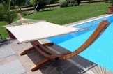 XXL Luxus Hängemattengestell aus Holz Lärche Hängematte Modell: 'DOMINICA' 410cm mit Stabhängematte von AS-S -