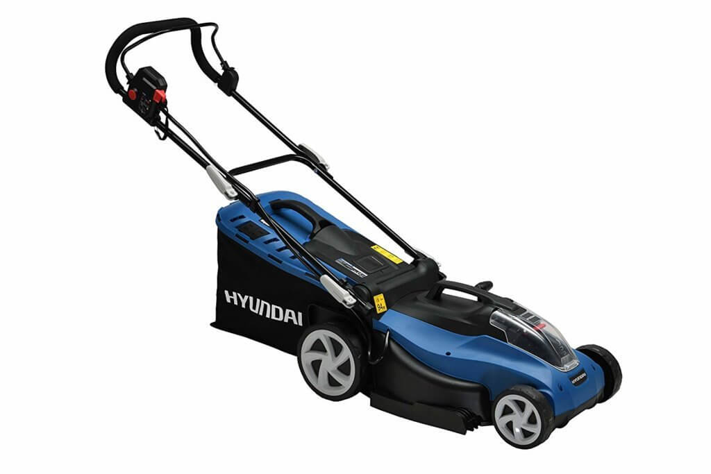 Akku Rasenmäher für 500 m²