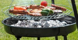 Dreibein Grill