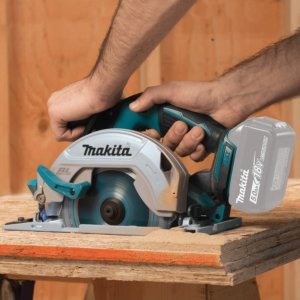 Makita cordless circular saw