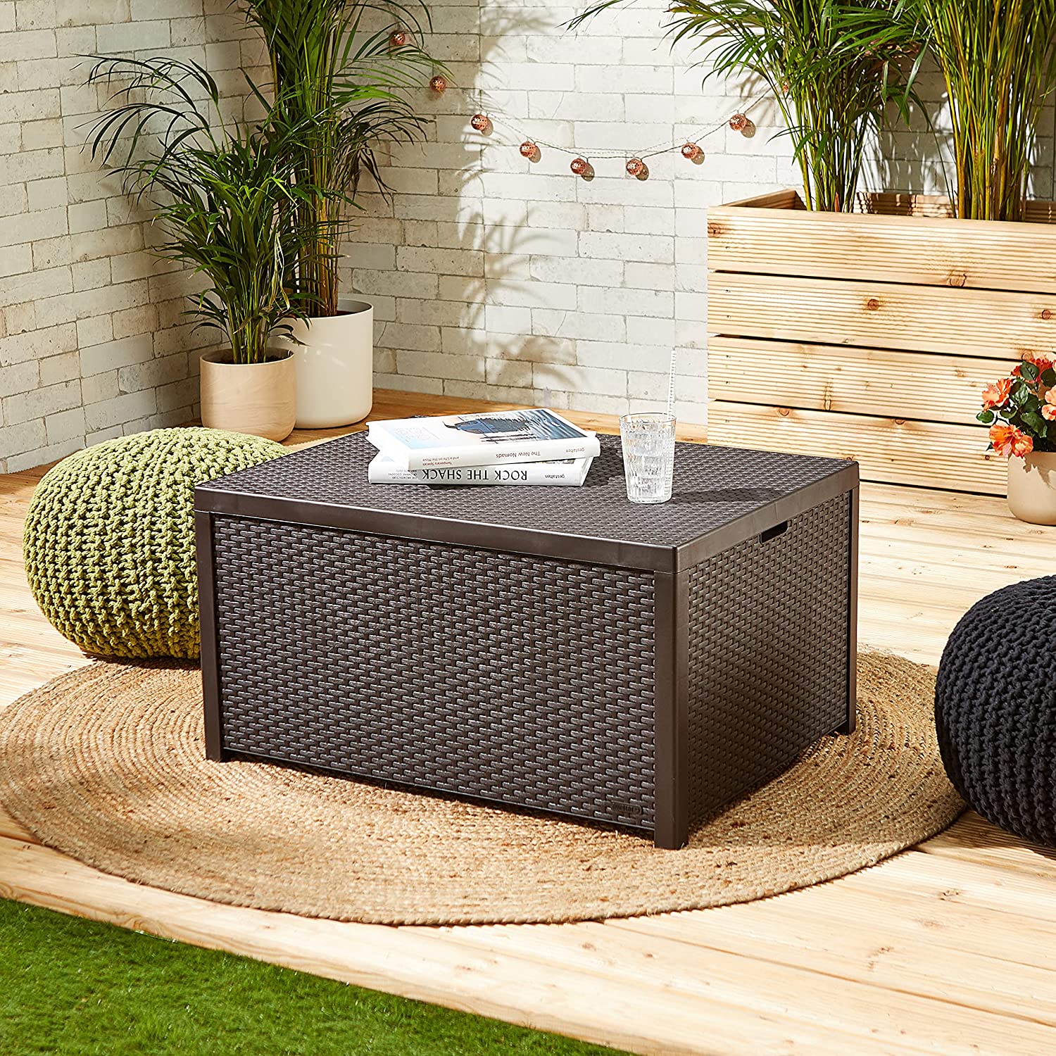 Rattan Lounge Set