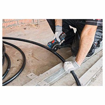 Bosch Professional 12V System Akku Winkelschleifer GWS 12V-76 (3 Trennscheiben, Scheibendurchmesser: 76 mm, ohne Akkus und Ladegerät, in L-BOXX) - 6