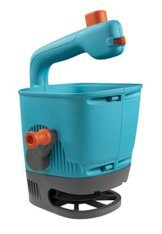 Gardena Handstreuer M: Streuer für einfaches Ausbringen von Dünger, Samen und Streusalz mit einer Streubreite von 1 - 4 m, für Rasenfläche bis ca. 100 m², 4-stufige Mengeneinstellung (431-20), Türkis - 1