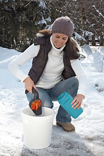 Gardena Kleinstreuer S Aktion: Streugutbehälter und Handstreuer geeignet für Sand, Salz und Splitt, zum Streuen im Winter, einzigartiges Dosiersystem, auch für Dünger und Saatgut verwendbar (3255-30) - 4