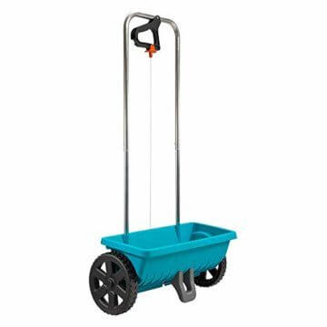 Gardena Streuwagen L: Universalstreuer zum Ausbringen von Dünger, Samen und Streusalz, 45 cm Streubreite, für ca. 400 m² Rasenfläche, 12,5 l Fassungsvermögen, mit Verschlussschieber (432-20) - 1
