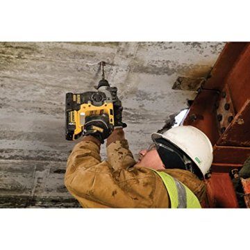 DeWalt SDS-plus XR Akku-Kombihammer / Schlagbohrmaschine DCH273NT (18V, bürstenlos, 24mm, ideal für Bohranker/Befestigungslöcher, Vibrationsreduzierung, ohne Akku & Ladegerät) - 6