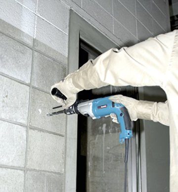 Makita HP2071J Schlagbohrmaschine 1.010 W - 2