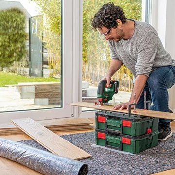Bosch Akku Stichsäge UniversalSaw 18V-100 (ohne Akku, 18 Volt System, 15 tlg. Stichsägeblatt-Set, im Karton) – Amazon Edition – Testnote: sehr gut (Magazin: selbst ist der Mann) - 3