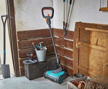 Gardena Akku-Rasenmäher HandyMower Li-18/22 Ready-To-Use Set: Handrasenmäher, mit 22 cm Schnittbreite für bis zu 50 qm Rasenfläche, Schnitthöhe 30-50 mm, Mulchfunktion, inkl. 18 V Akku (5023-20) - 13
