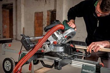 Metabo Kapp- und Gehrungssäge KGS 254 M – 613254000 – Mit Precision Cut Line, 254 mm Sägeblatt und Zugfunktion – 2 m Kabellänge - 4