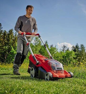 Einhell Akku-Rasenmäher RASARRO 36/42 Kit Power X-Change (36V, 42 cm Schnittbreite, bis 725 m², Brushless, 50L Fangkorb, Mulchfunktion, inkl. 2x 5,2Ah + 1x Twincharger) - 4