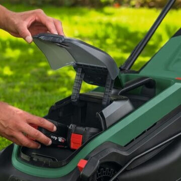 Bosch Akku-Rasenmäher ROTAK18V2-38 (Schnittbreite: 38 cm, Schnitthöhe: 30-75 mm, 40 l Stoff-Grasfangkorb, Mulchstopfen, inkl. 2 x 18V Akku und Ladegerät) - 7